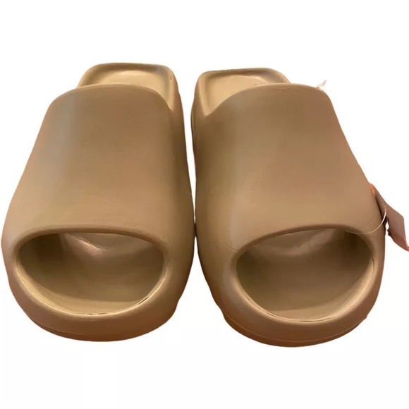 Adidas Yeezy Slides Resin Size 7 M New Without Box - Picture 13 of 15